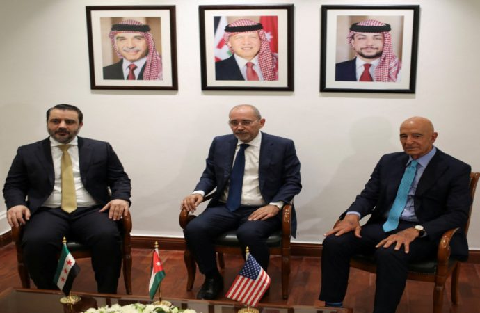 بدء اجتماع أردني سوري أميركي في عمّان لبحث الأوضاع في سوريا