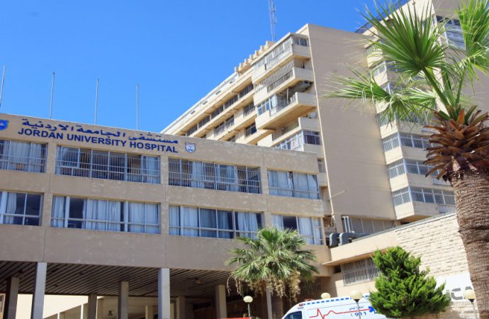 مستشفى الجامعة الأردنية يستقبل 6 أطفال من غزة لعلاج أمراض القلب