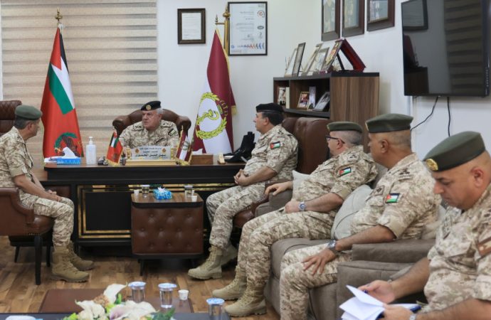 رئيس هيئة الأركان: “الخدمات الطبية” ركيزة أساسية بمنظومة القطاع الصحي في الأردن