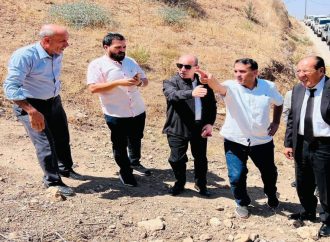 وزير الإدارة المحلية يتفقد واقع الخدمات في بلدية كفرنجة الجديدة