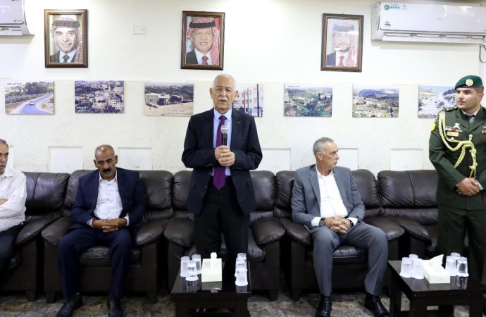 الديوان الملكي يعزي بوفاة الصحفي جهاد أبو بيدر – صور