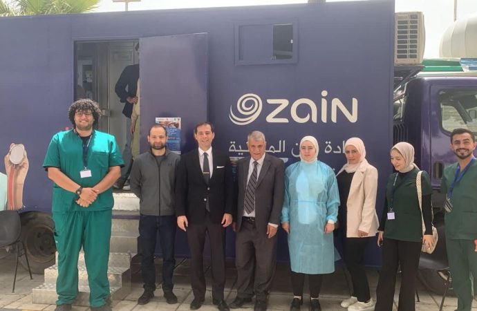 زين والجامعة الأردنية تجددان التعاون لتقديم الخدمات الصحية عبر عيادة زين المجانية المتنقلة