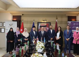عمّان الأهلية توقّع اتفاقية تعاون مع جامعة التكنولوجيا MARA الماليزية (UiTM)
