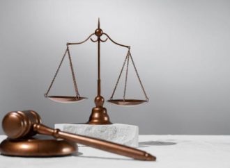 وزارة العمل تحيل إحدى منشآت القطاع الخاص إلى النائب العام