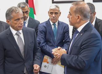 رئيس الوزراء يوجه لدراسة إمكانية زيادة مدة صلاحية جواز السفر