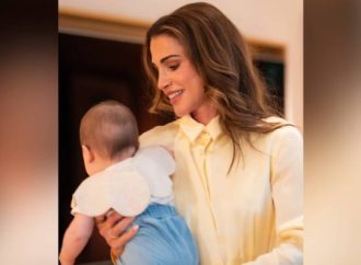 ‘مع أمينتي’.. الملكة رانيا تنشر صورة على إنستغرام تجمعها بحفيدتها