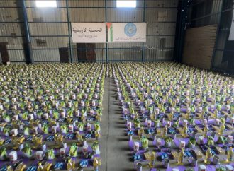الحملة الأردنية توزع أكثر من 1000 طرد غذائي في قطاع غزة