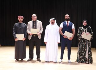 الشعراء: الصقري وحزمون واليمني استحضروا السفر وما أسره النخل في في بيت الشعر بالشارقة