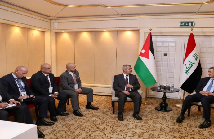 العراق يمدد مذكرة التفاهم مع الأردن لتجهيز ونقل النفط الخام