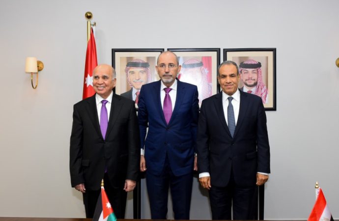 مباحثات أردنية عراقية مصرية موسّعة في إطار آلية التعاون الثلاثي