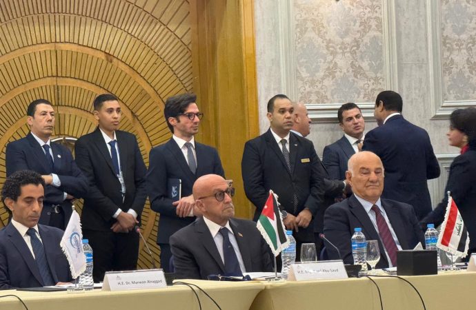 وزير المياه والري يستعرض في القاهرة الجهود الاردنية في مواجهة تحديات المياه