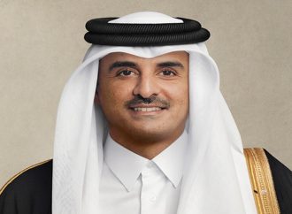 أمير قطر يندد بـ “مواصلة خرق وقف إطلاق النار” في غزة