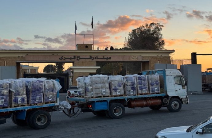 الأمم المتحدة: إسرائيل يجب أن تفتح “فورا” كل المعابر لإدخال المساعدات إلى غزة