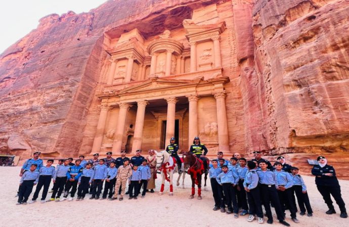 الأمن العام يطلق دورة “الشرطي الصغير” في مدارس المملكة بالتعاون مع “التربية”