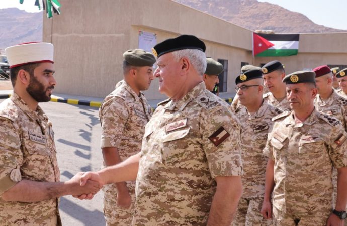 الحنيطي يؤكد استمرار دعم وحدات حرس الحدود بالأجهزة والمعدات الحديثة