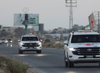 الصليب الأحمر يرى “نمطا من العنف” يستهدف العاملين في المجال الإنساني في غزة والسودان