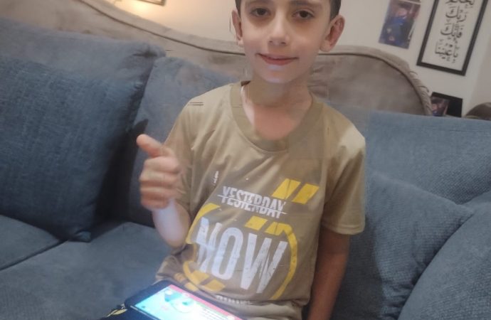 الطفل يوسف  الدلق  يطفئ شمعته السابعة  .