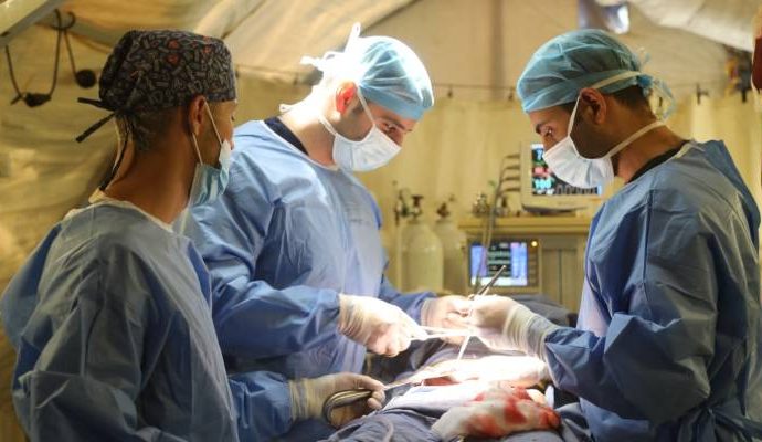 المستشفيات الميدانية الأردنية تجري قرابة 27 ألف عملية جراحية في غزة والضفة منذ بدء الحرب