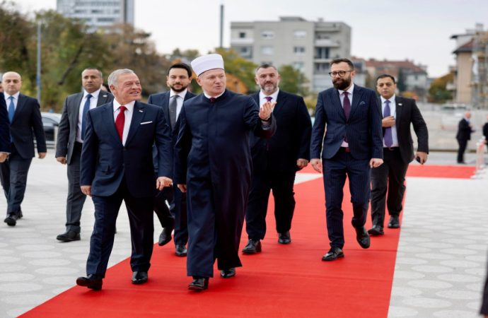 الملك وولي العهد يزوران مسجد ليوبليانا في سلوفينيا