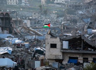 تليجراف : فلسطينيون من غزة والشتات سيتولون إدارة الخدمات العامة بغزة