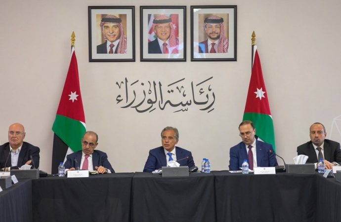 رئيس الوزراء يلتقي عدداً من رؤساء التحرير ومدراء الإعلام وصحفيين ومقدّمي برامج حوارية
