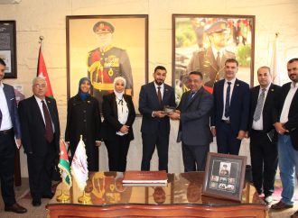 بالصور : مدير عام المؤسسة السورية للبريد يزور البريد الأردني.