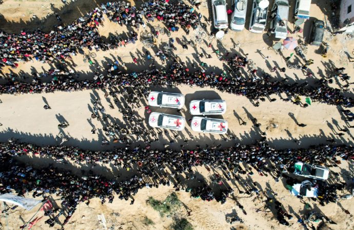 مصر تبدأ مناقشة قوائم الأسرى الفلسطينيين ضمن خطة ترامب