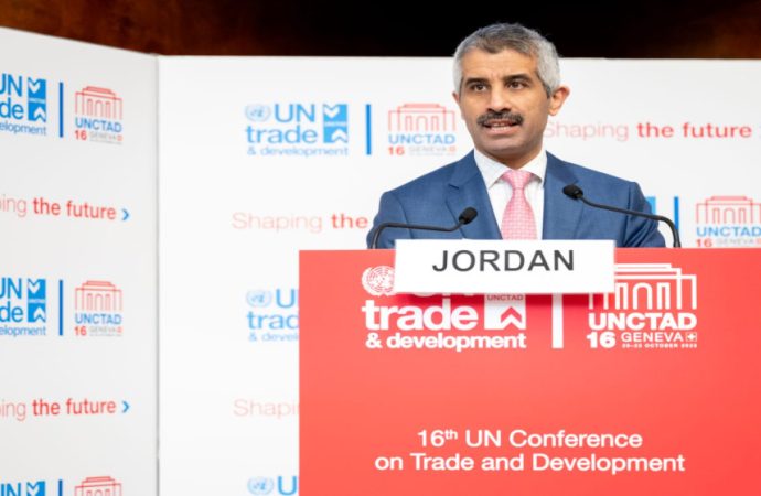 مندوب الأردن في جنيف يدعو خلال مؤتمر الأونكتاد إلى تنمية عادلة وشاملة ومستدامة