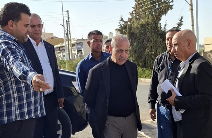 وزير الإدارة المحلية يتفقد عدداً من بلديات مأدبا