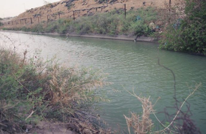 وفاة 3 أطفال أشقاء غرقا في قناة الملك عبدالله بدير علا