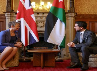 ولي العهد يشدد على أهمية دعم السلطة الوطنية الفلسطينية