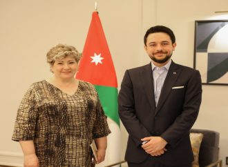 ولي العهد يشيد بالعلاقات التاريخية الوثيقة بين الأردن وبريطانيا
