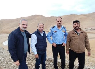 بالصور : الهقيش يتفقد آثار المنخفض الجوي في لواء فقوع .
