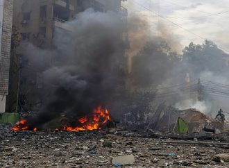 شهيد بغارة إسرائيلية على مركبة في بلدة برج رحال جنوبي لبنان