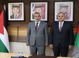 45 محاميا يؤدون اليمين القانونية أمام وزير العدل