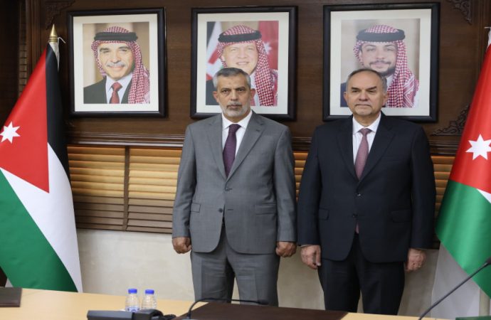 45 محاميا يؤدون اليمين القانونية أمام وزير العدل