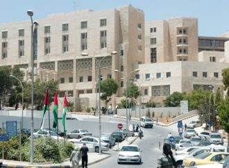 مستشفيات البشير تجري أول عملية ربط لعنق الرحم بالمنظار