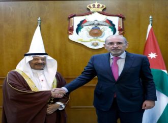 وزير الخارجية ورئيس مجلس الشورى البحريني يبحثان سبل تعزيز العلاقات الثنائية