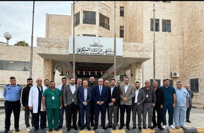 البدور : “شكرا لكل يد أمنية او طبية تحمي البلد” ويكرّم طاقم مستشفى الرمثا .