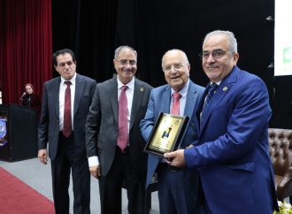 أ.د. حمدان بمؤتمر الجمعية الأردنية للبحث العلمي يستعرض الإنجازات البحثية لجامعة عمان الاهلية رعى دولة الاستاذ الدكتورعدنان بدران حفل