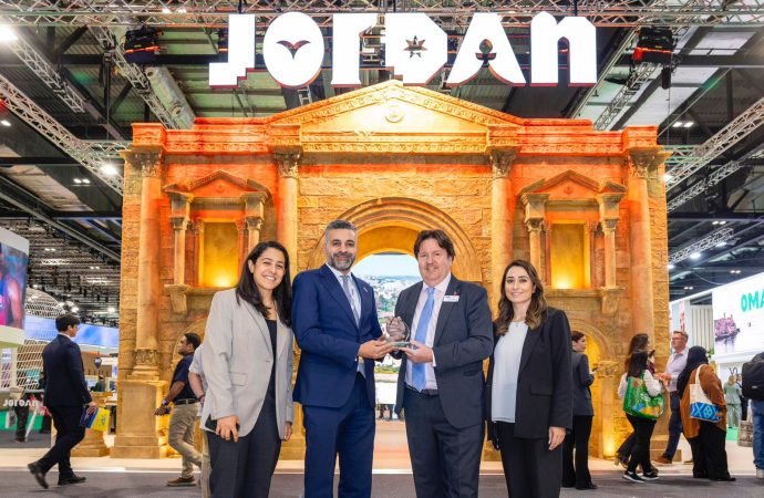 الأردن يفوز بجائزة “أفضل تصميم جناح” للشرق الأوسط خلال مشاركته في معرض WTM 2025 في لندن