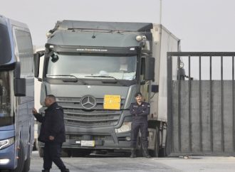 أبو عاقولة: تنظيم مليون بيان جمركي منذ بداية العام الحالي