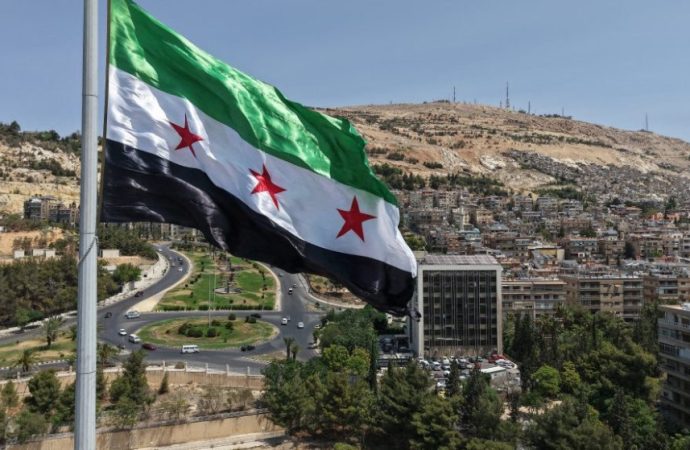 الأردن يرحب برفع مجلس الأمن العقوبات عن الرئيس السوري ووزير داخليته