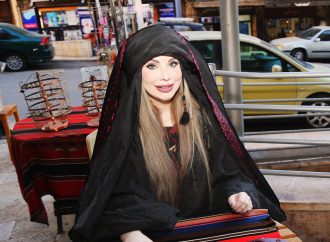 بالصور: الأديبة السهيل في السلط