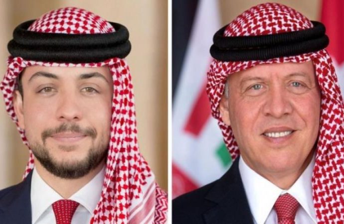 الملك وولي العهد يتلقيان برقيات بذكرى ميلاد المغفور له الملك الحسين
