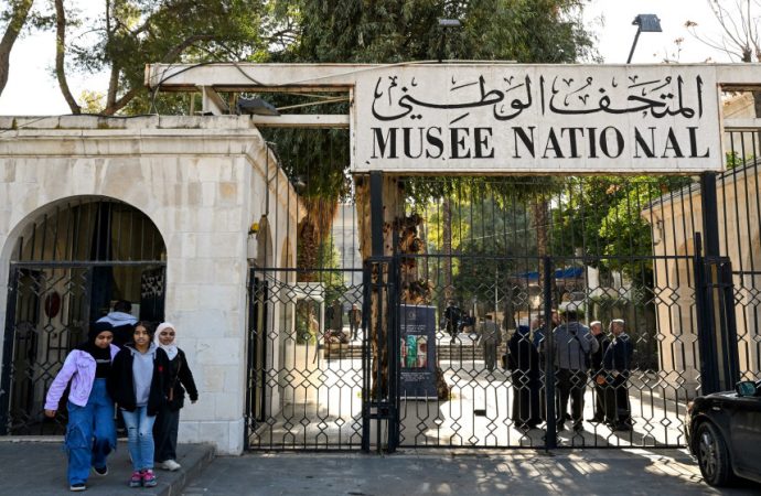 سرقة قطع أثرية ثمينة من المتحف الوطني في دمشق