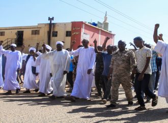 عشرات الآلاف يفرون من شمال كردفان السودانية مع اتساع نطاق المعارك
