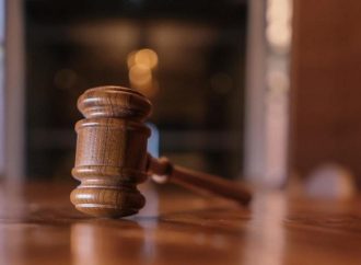 هيئة الإعلام تعمم بحظر النشر بقضية موظف في دائرة الآثار العامة