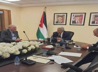 وزير النقل يؤكد ضرورة إدخال شريحة السائقين إلى منظومة الضمان الاجتماعي