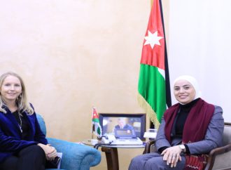 وزيرة التنمية تبحث والسفيرة الهولندية التعاون في المجالات الاجتماعية